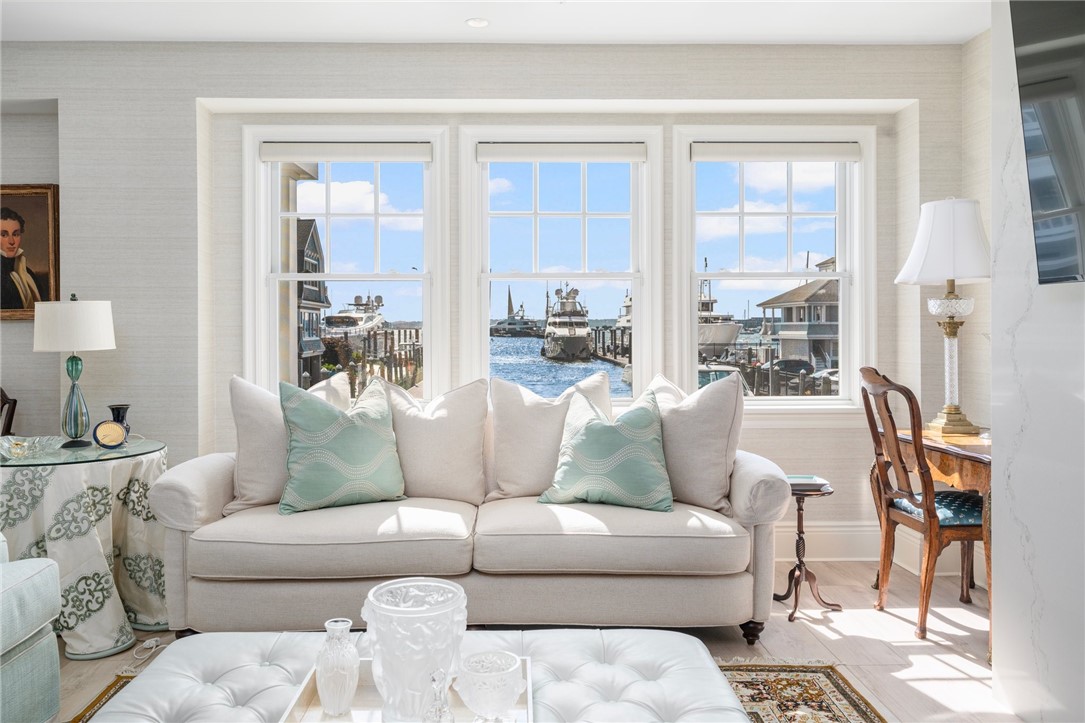 24 Brown and Howard Wharf 301