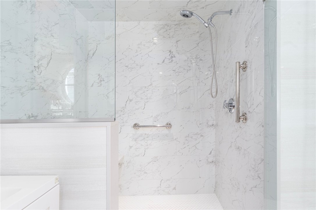 24 Brown and Howard Wharf 301