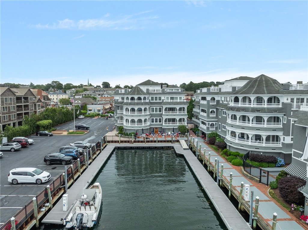 24 Brown and Howard Wharf 301