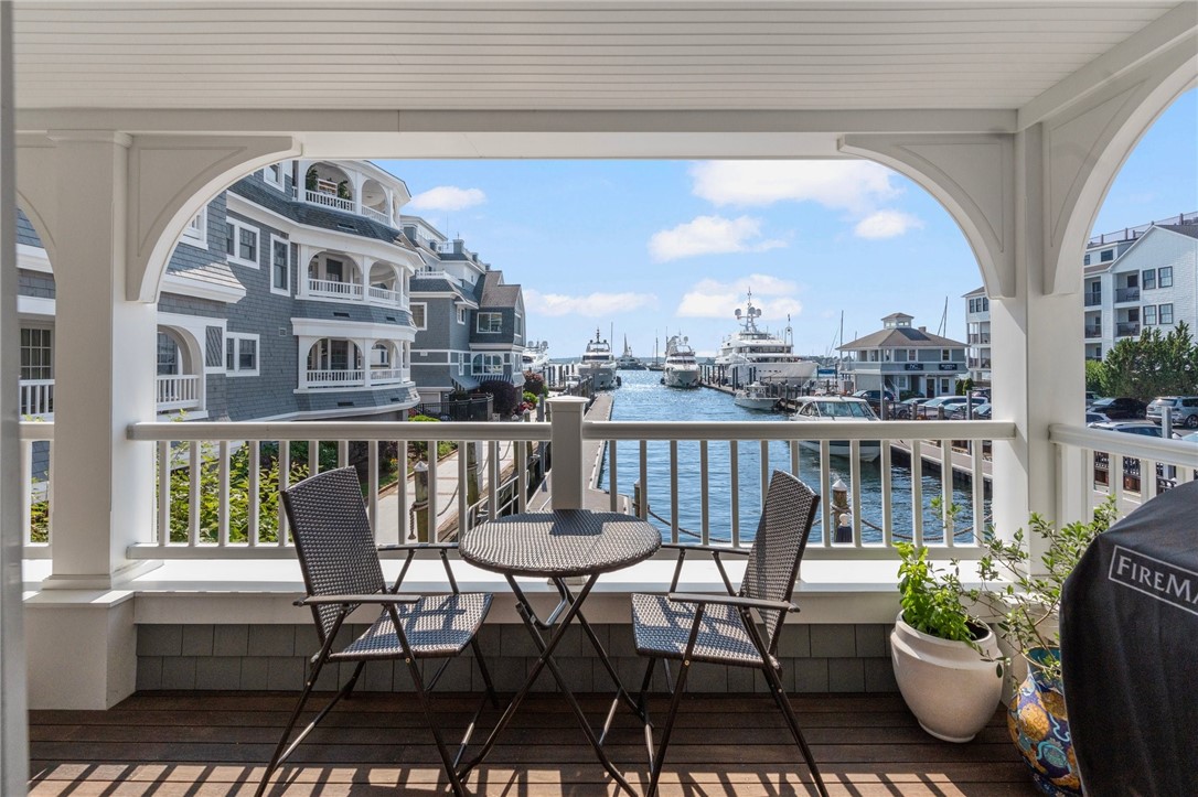 24 Brown and Howard Wharf 301