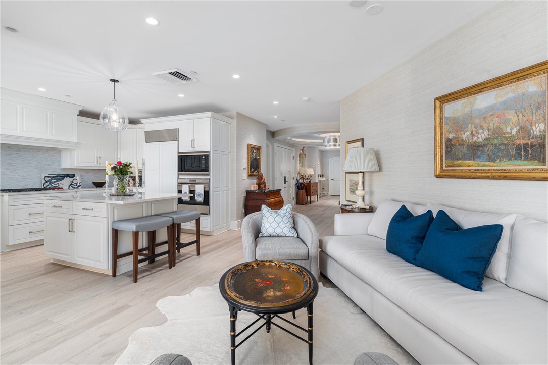 24 Brown and Howard Wharf 301