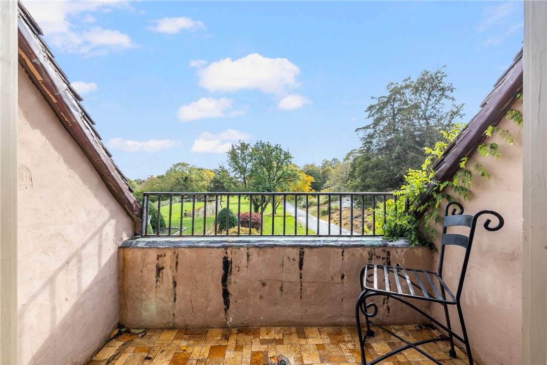 216 Gray Craig Road 2