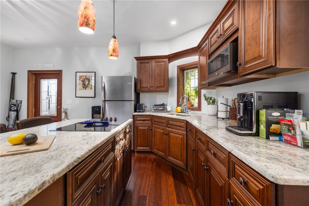 216 Gray Craig Road 2