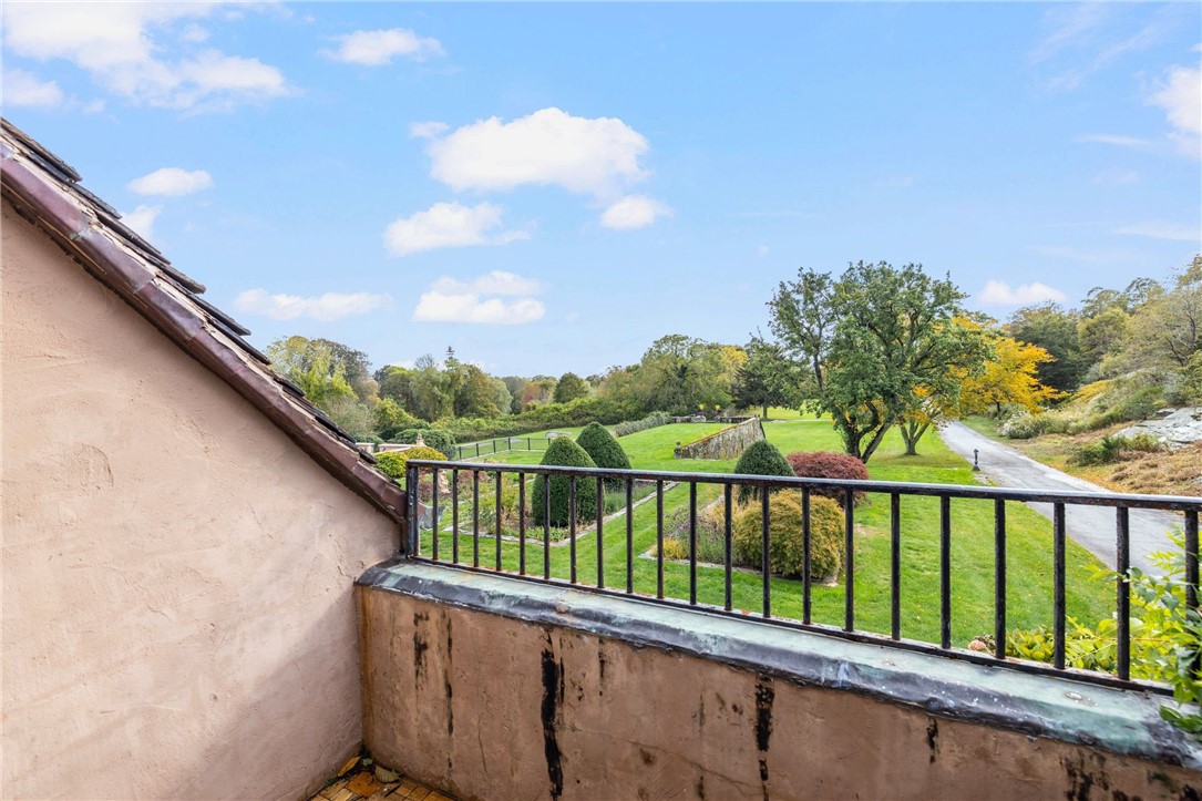 216 Gray Craig Road 2