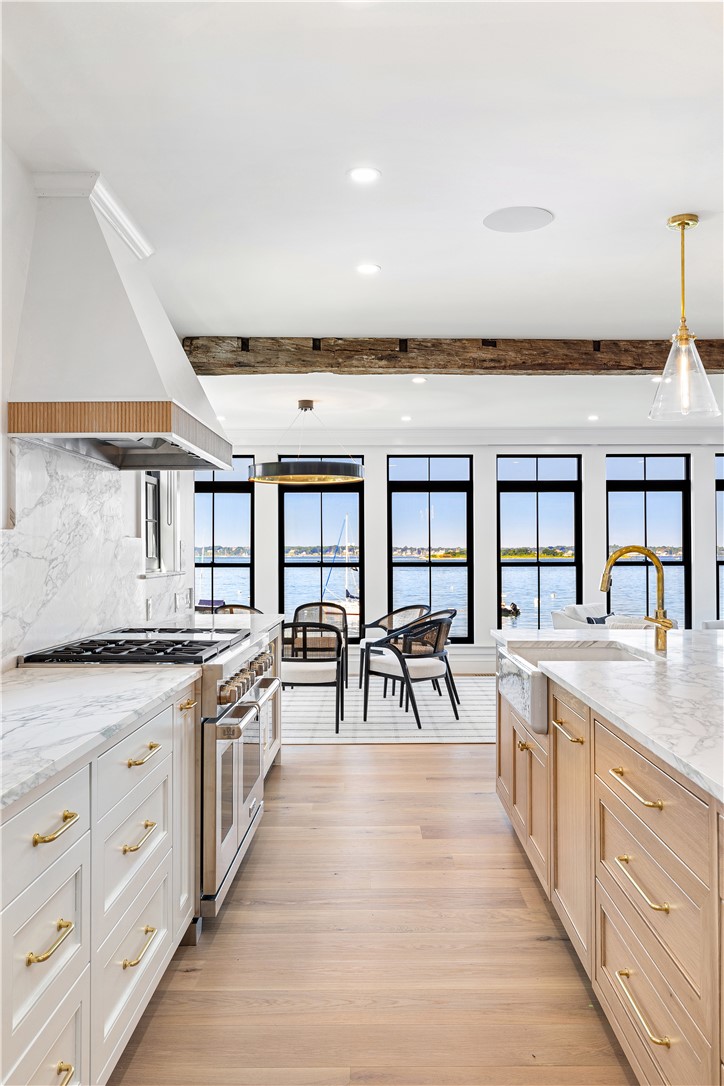 96 Washington Street