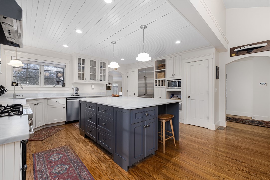 56 Summerfield Lane
