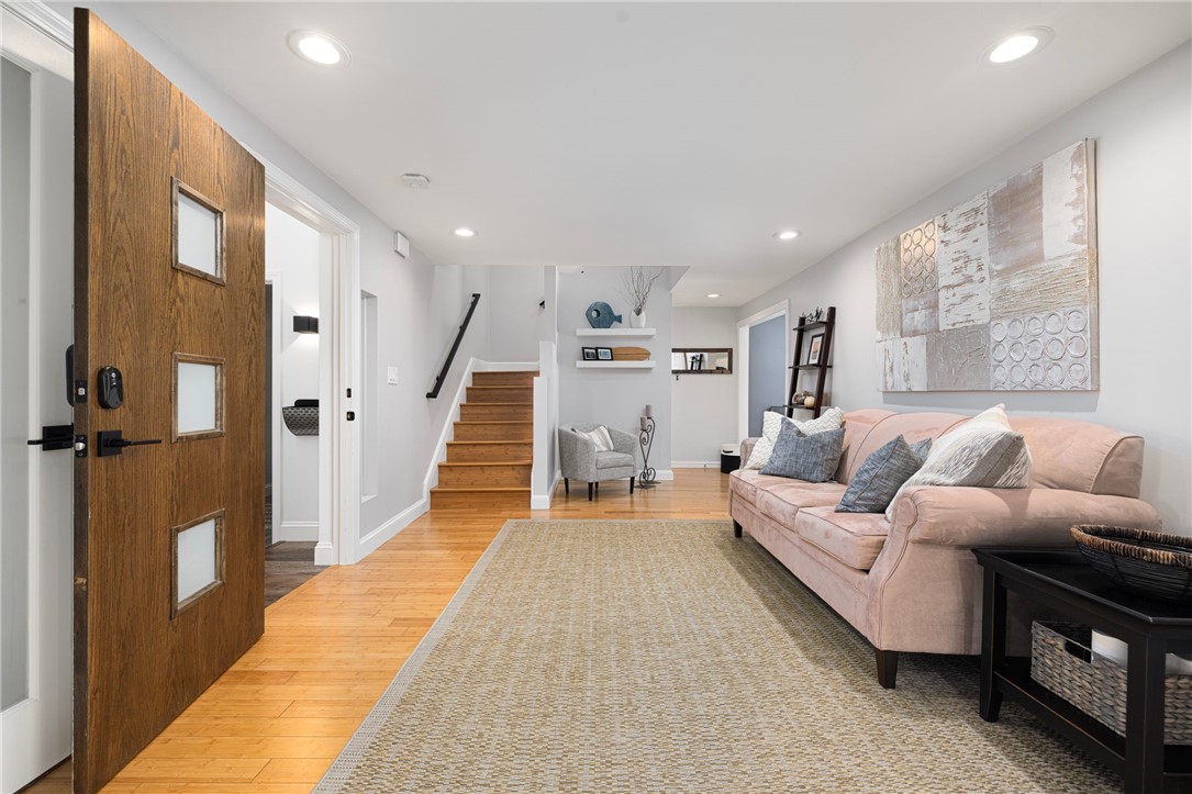 5 Maloney Lane