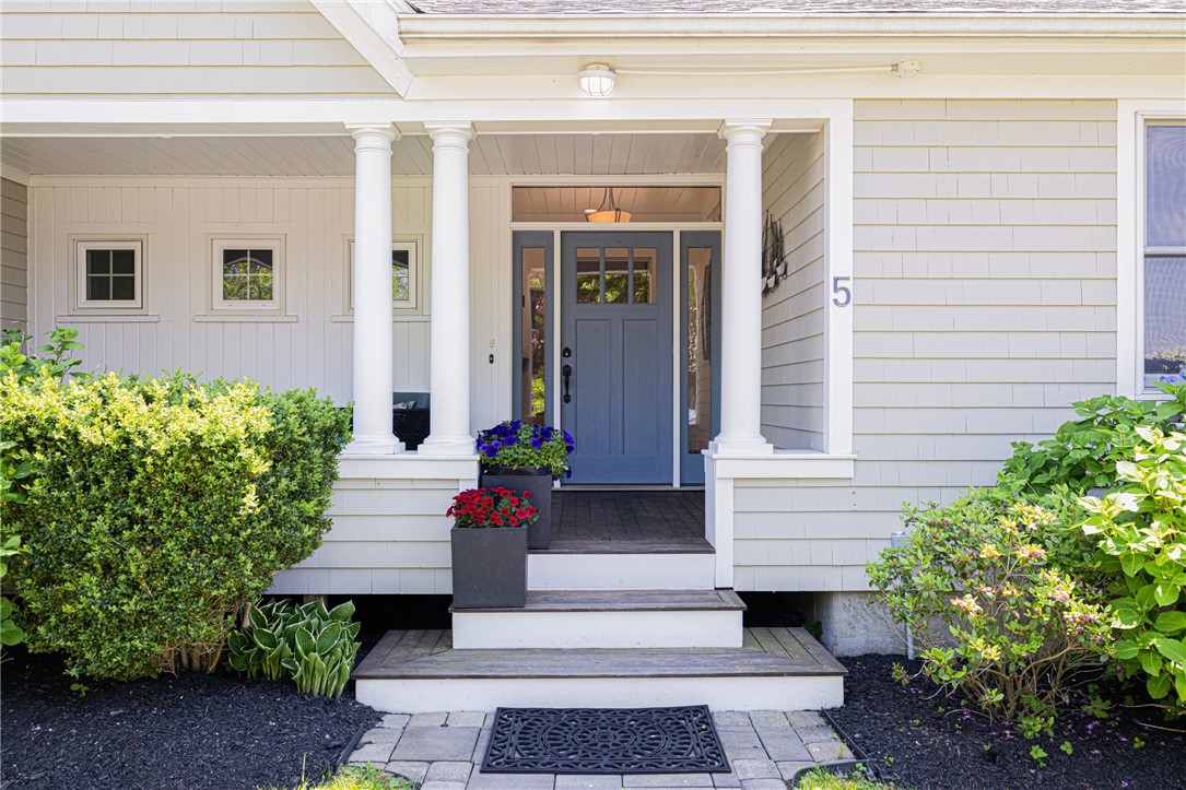 5 Maloney Lane