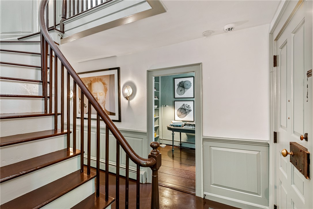 81 2nd Street