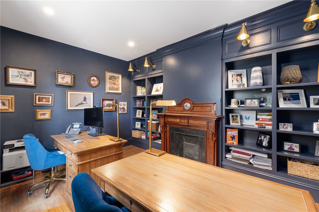 29 Greenough Place