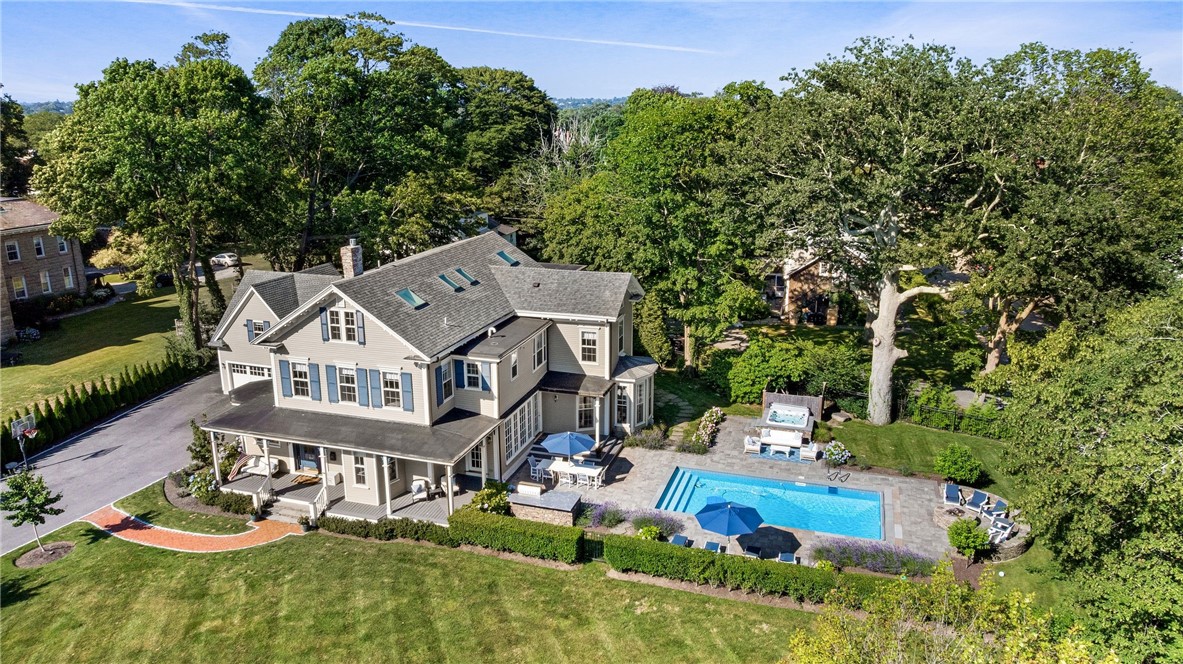 29 Greenough Place