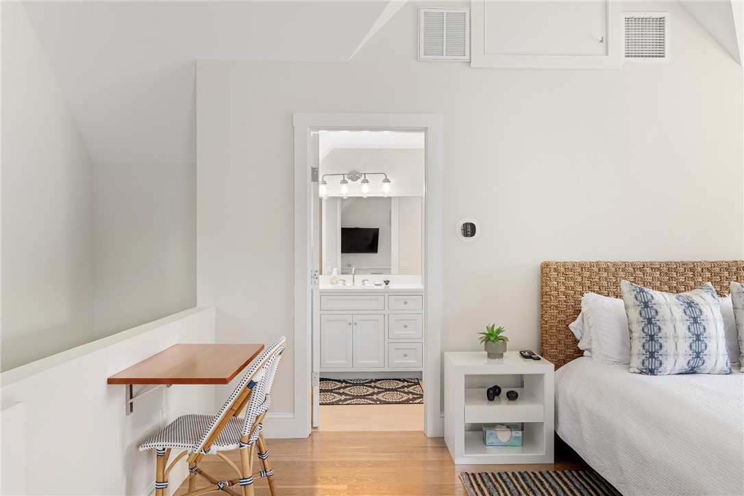 29 Greenough Place