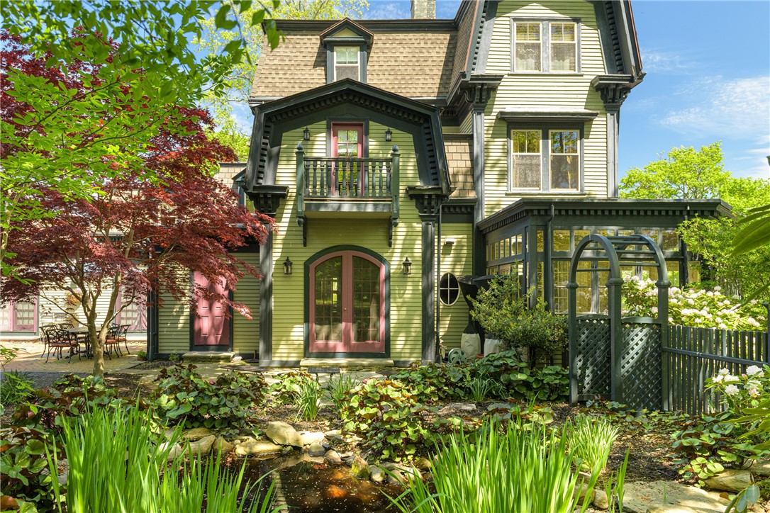 287 Gibbs Avenue