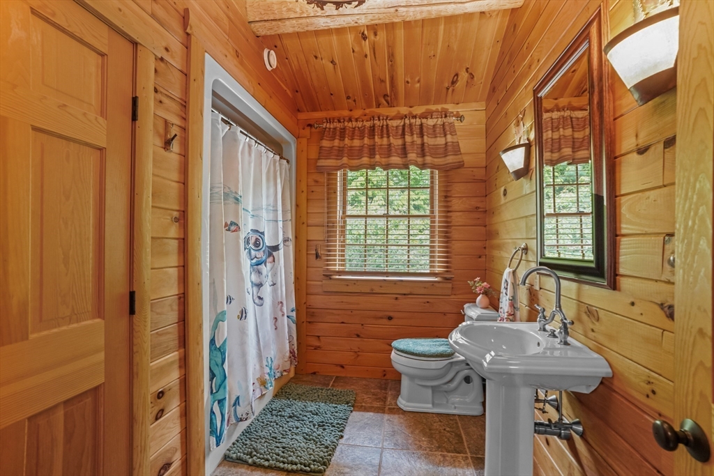 43 Porter St