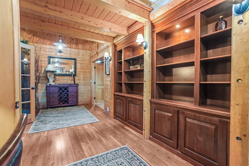 43 Porter St