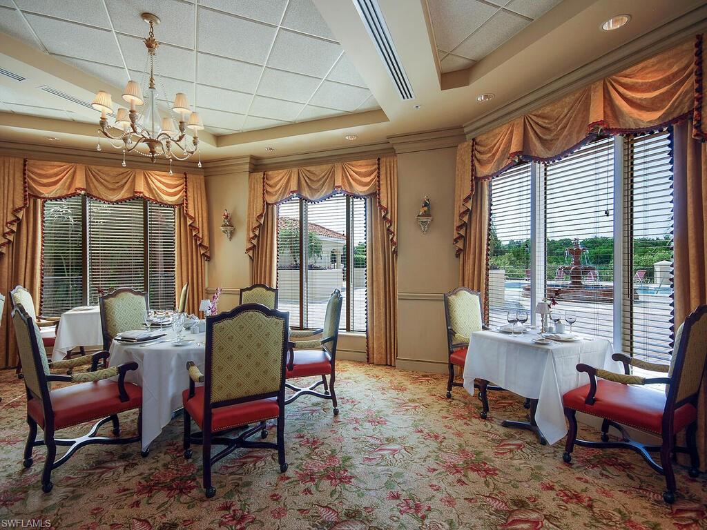 7425 Pelican Bay BLVD # 605