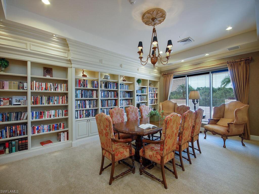 7425 Pelican Bay BLVD # 605