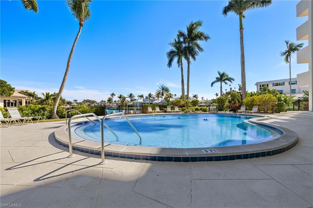 2150 Gulf Shore BLVD N # 309