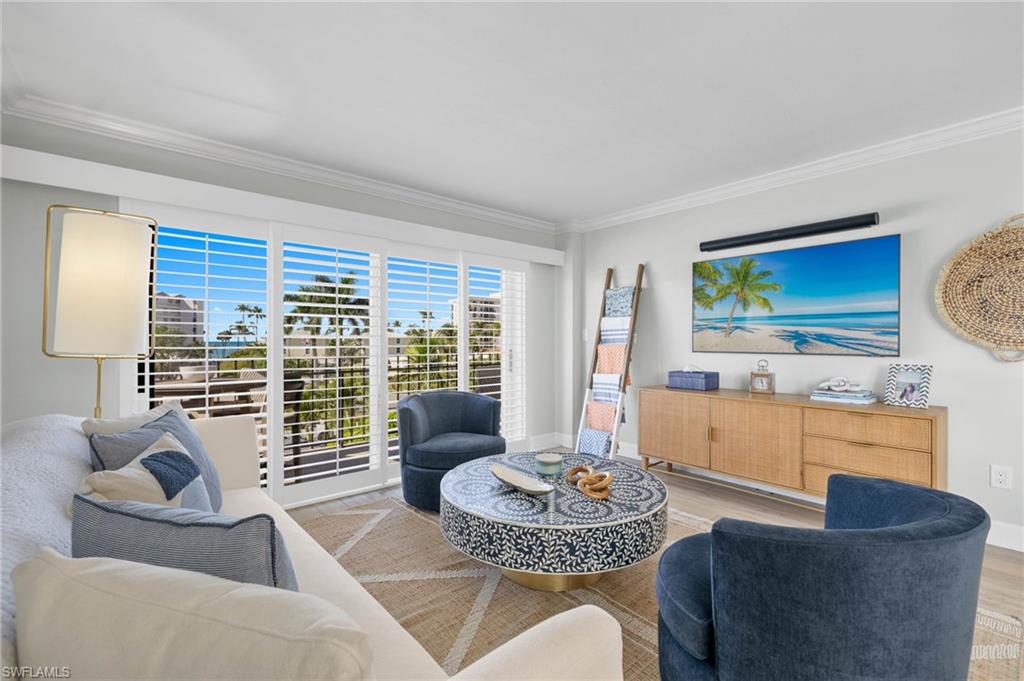 2150 Gulf Shore BLVD N # 309