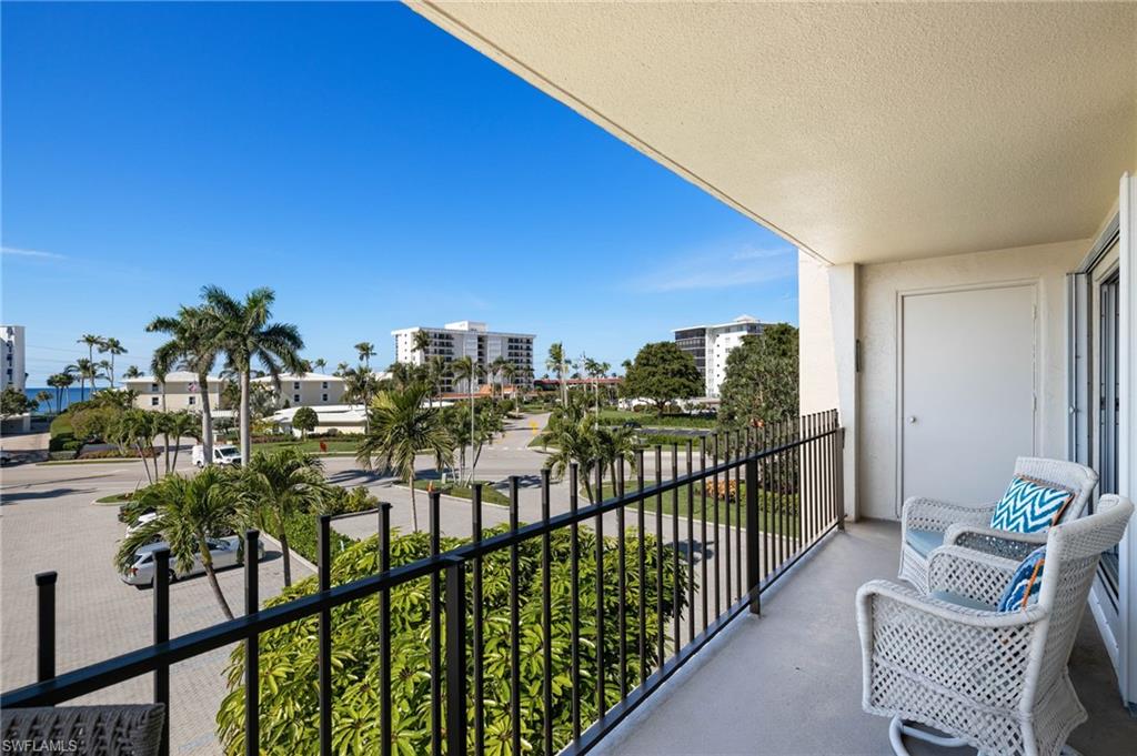 2150 Gulf Shore BLVD N # 309