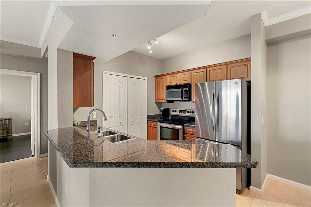 12990 Positano CIR # 204