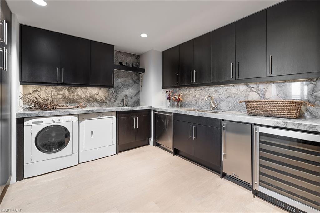 11125 Gulf Shore DR # 405