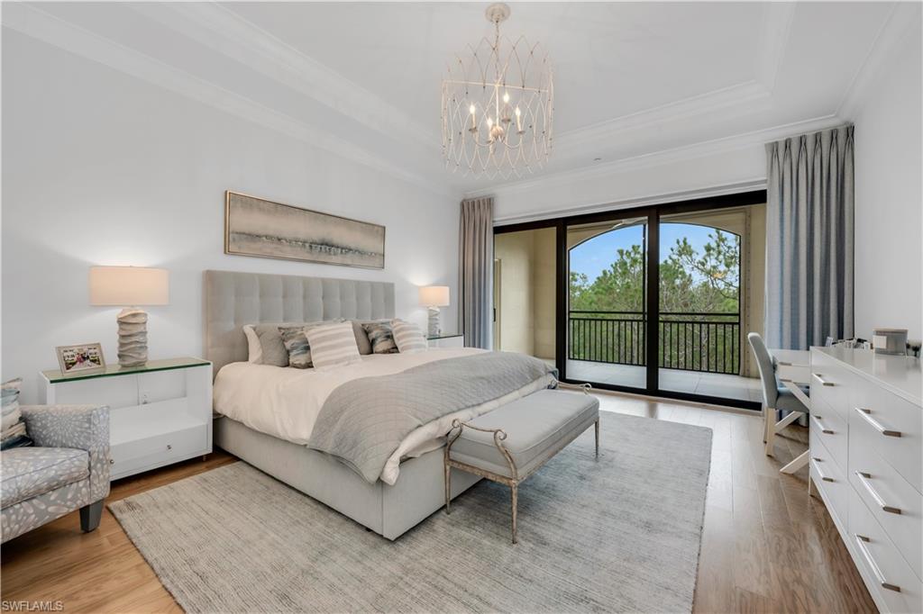 2739 Tiburon BLVD E 302