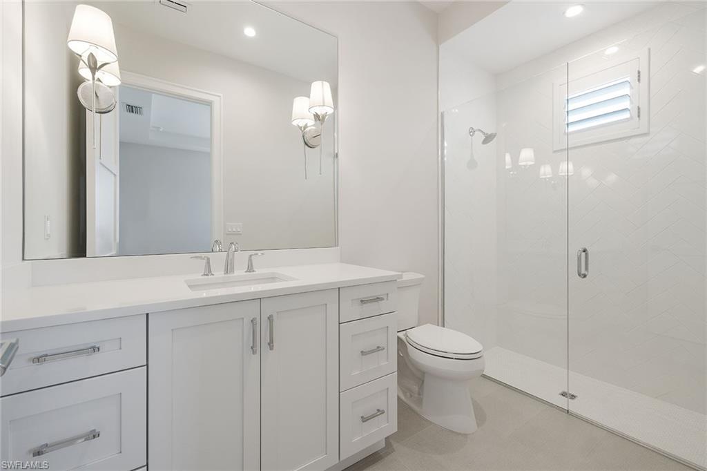 16776 Enclave CIR