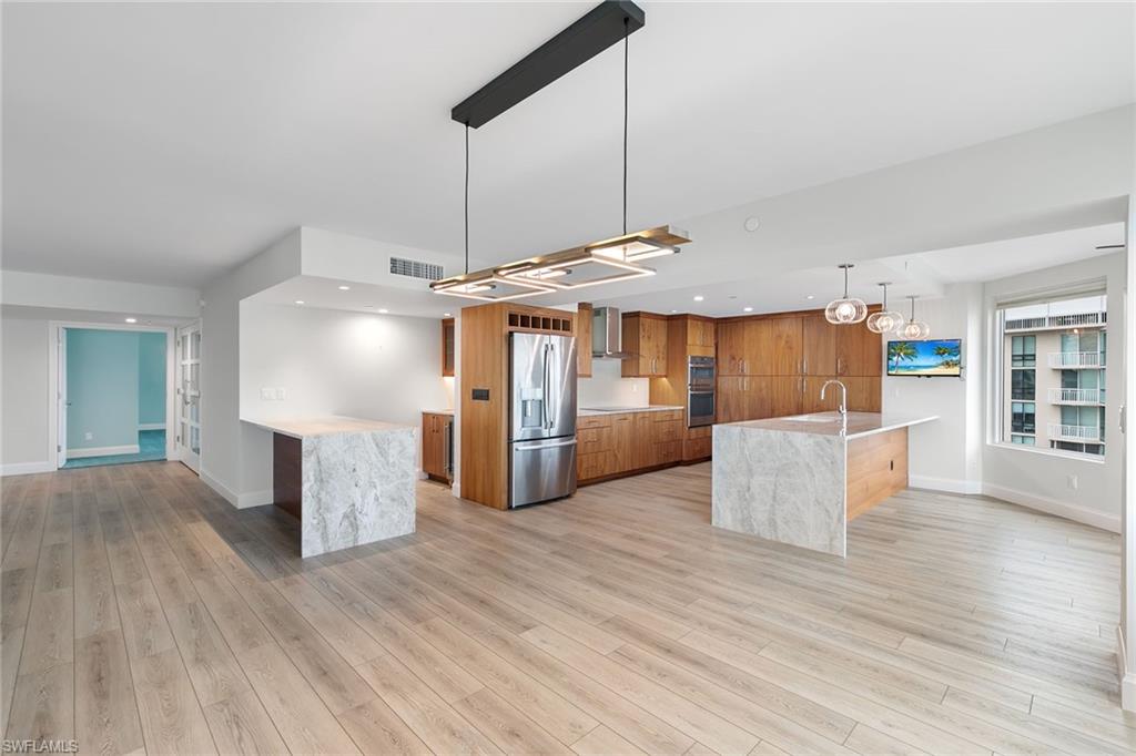 4251 Gulf Shore Boulevard North # 18B