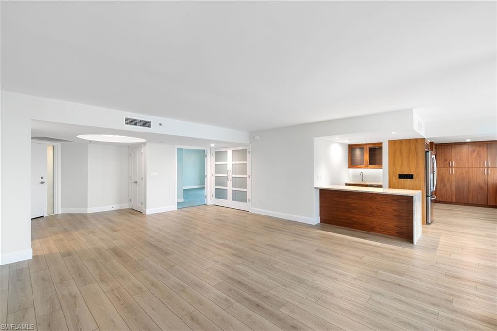 4251 Gulf Shore Boulevard North # 18B