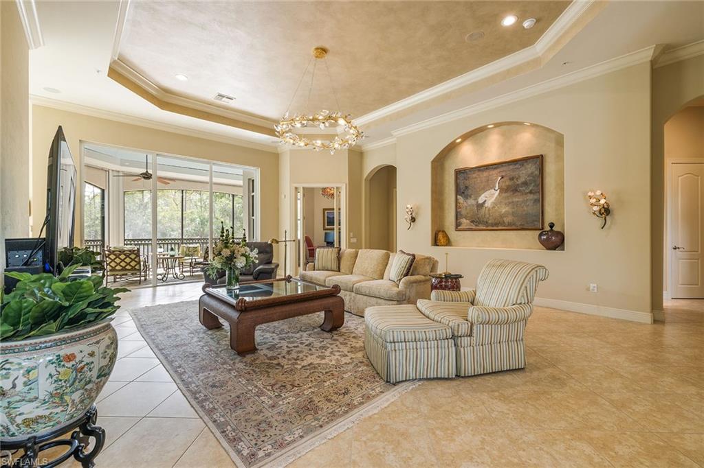 28560 Calabria CT 201