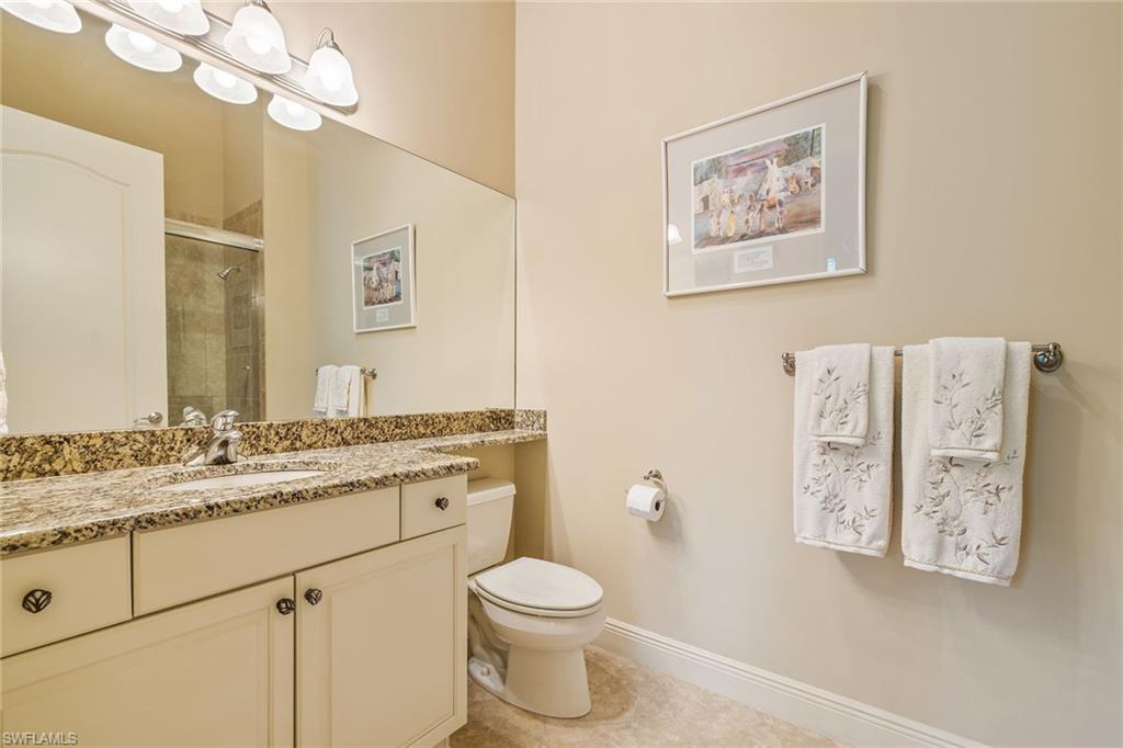 28560 Calabria CT 201