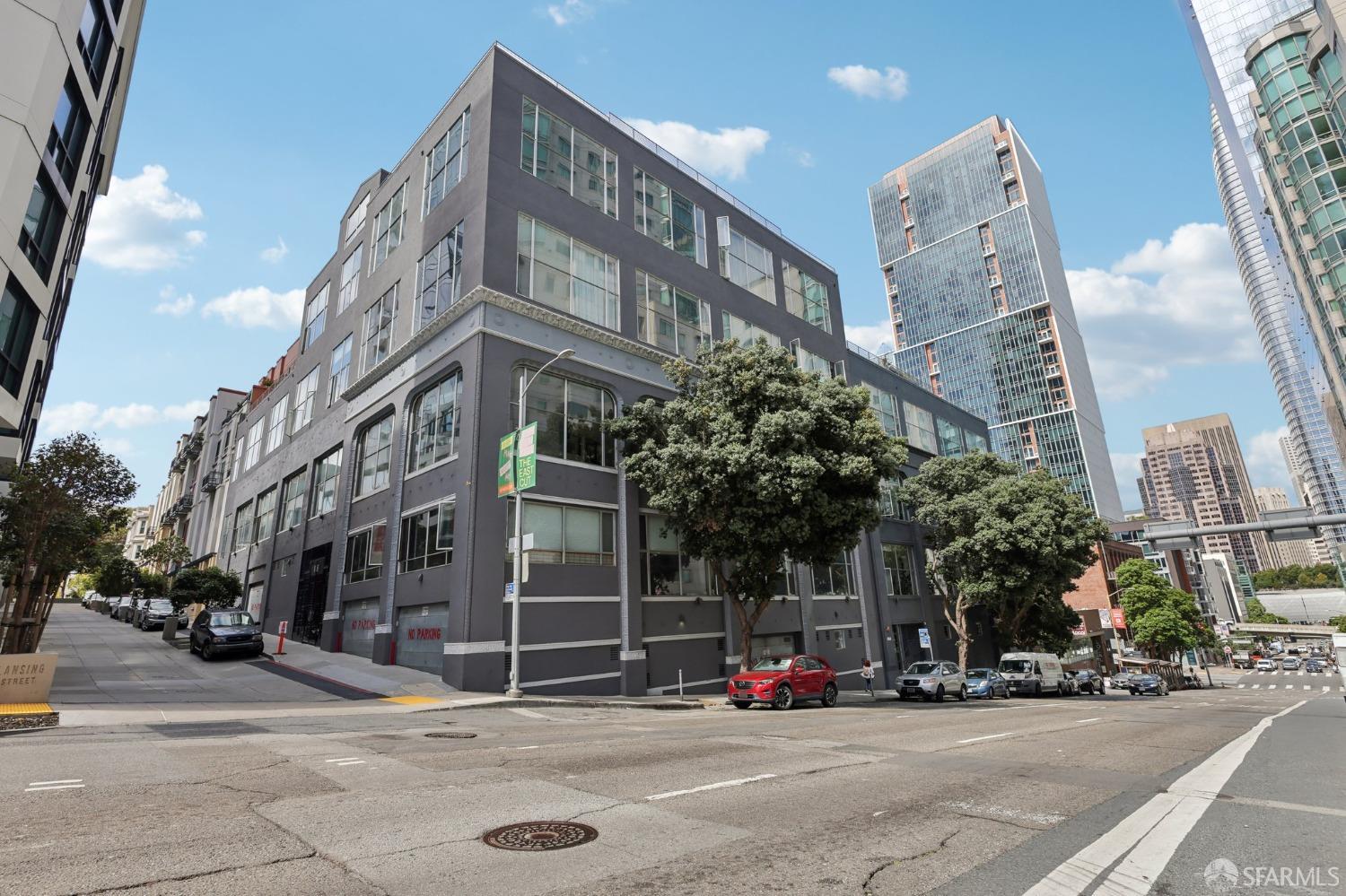 18 Lansing Street # 205