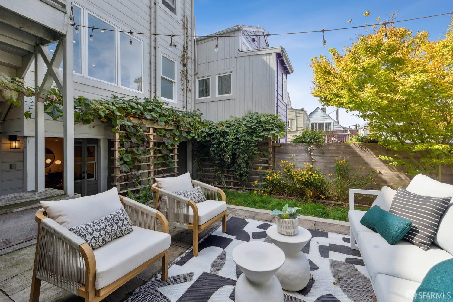 15 Heyman Avenue