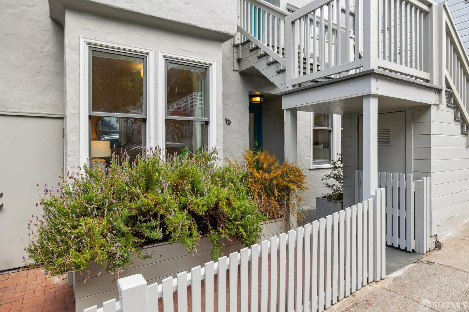 15 Heyman Avenue