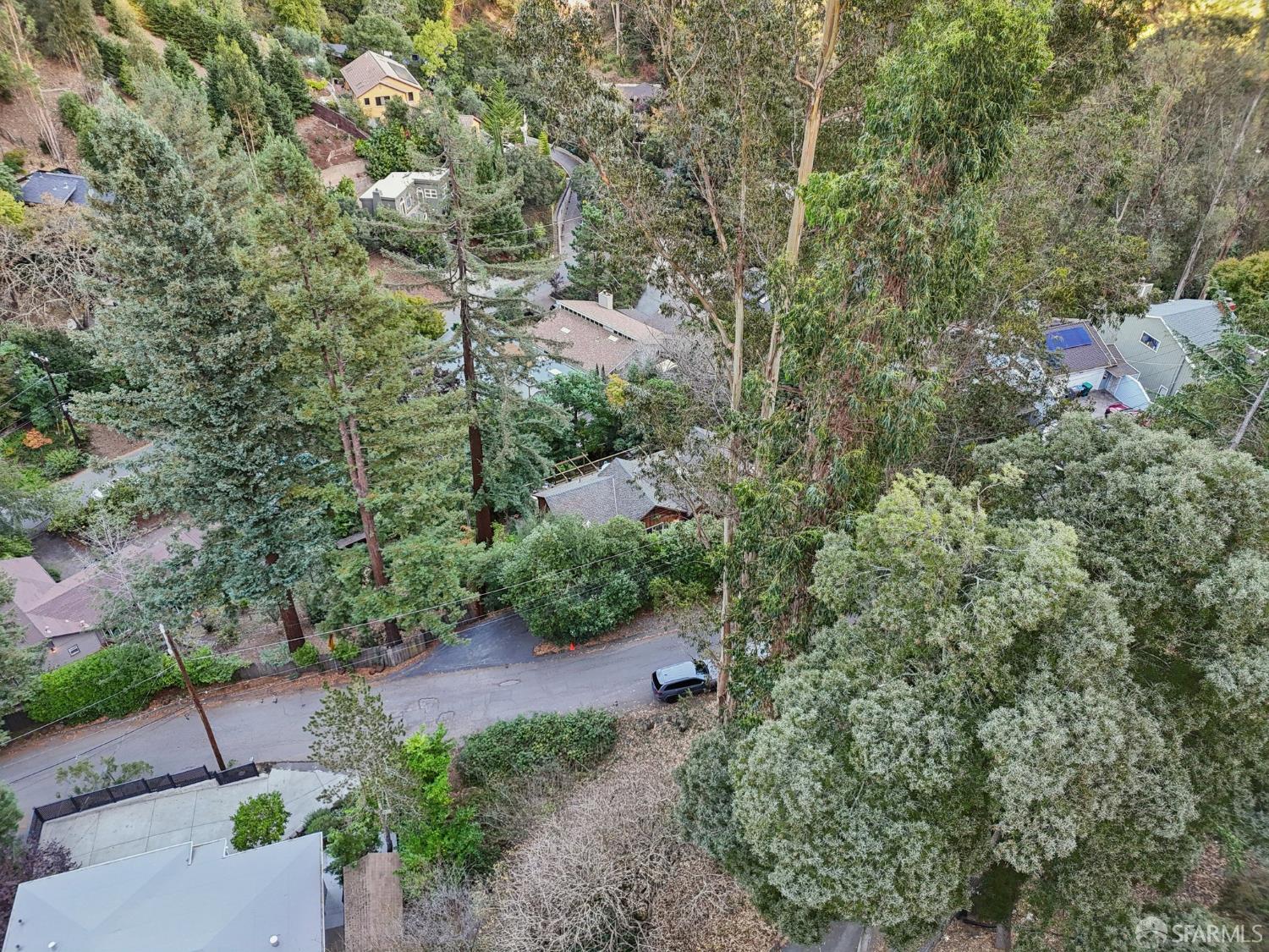 6891 Pinehaven Road