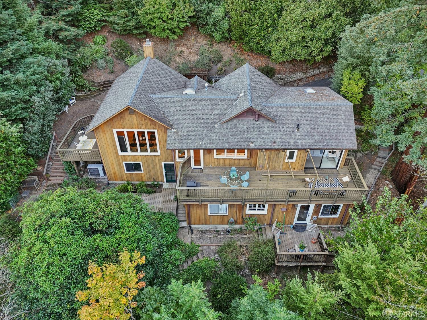 6891 Pinehaven Road