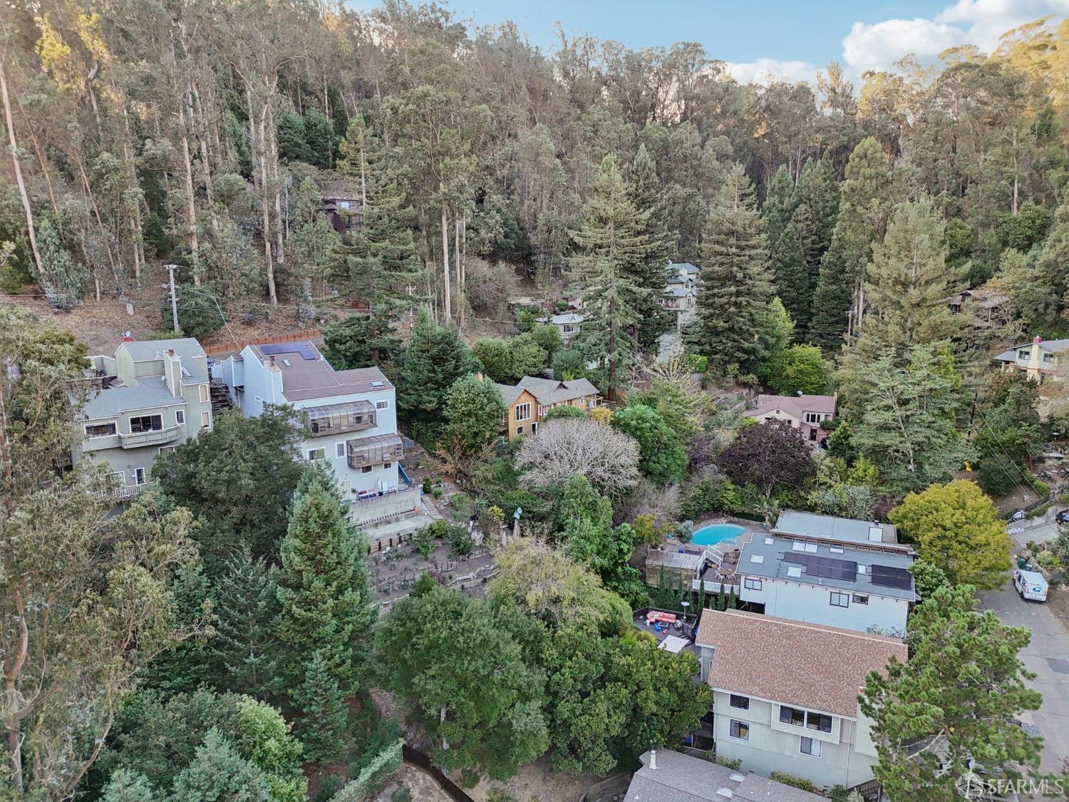 6891 Pinehaven Road