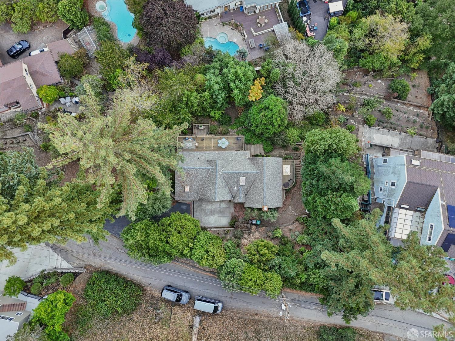 6891 Pinehaven Road