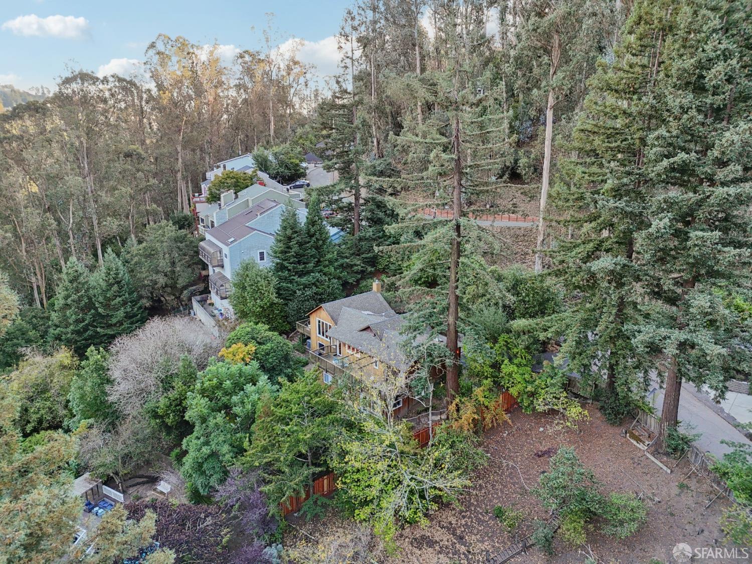 6891 Pinehaven Road