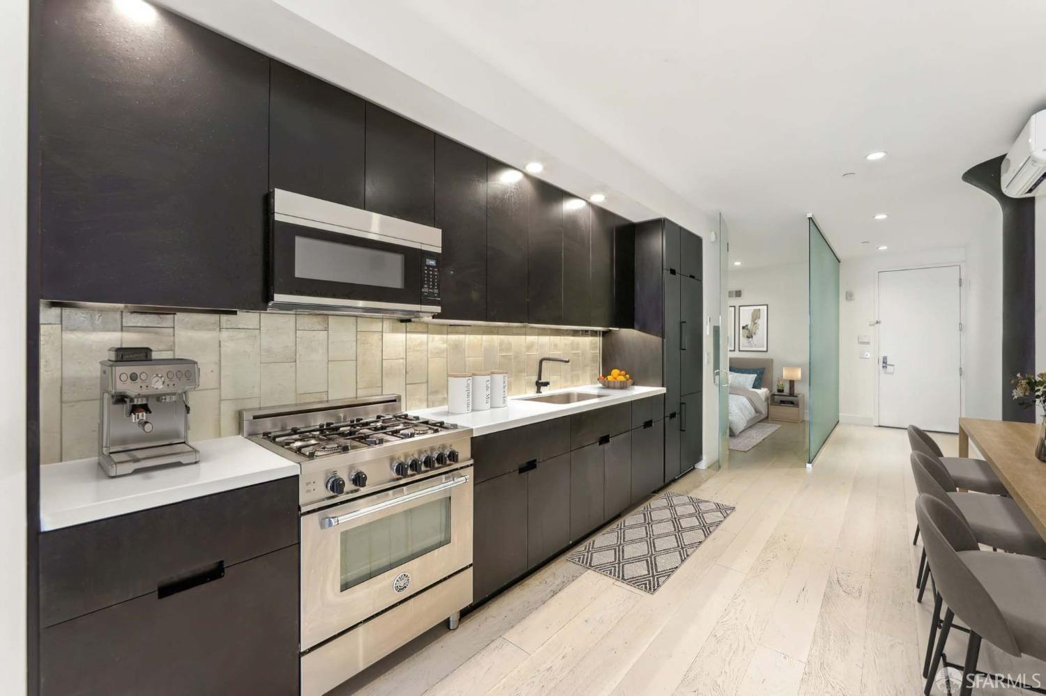 1875 Mission Street # 304