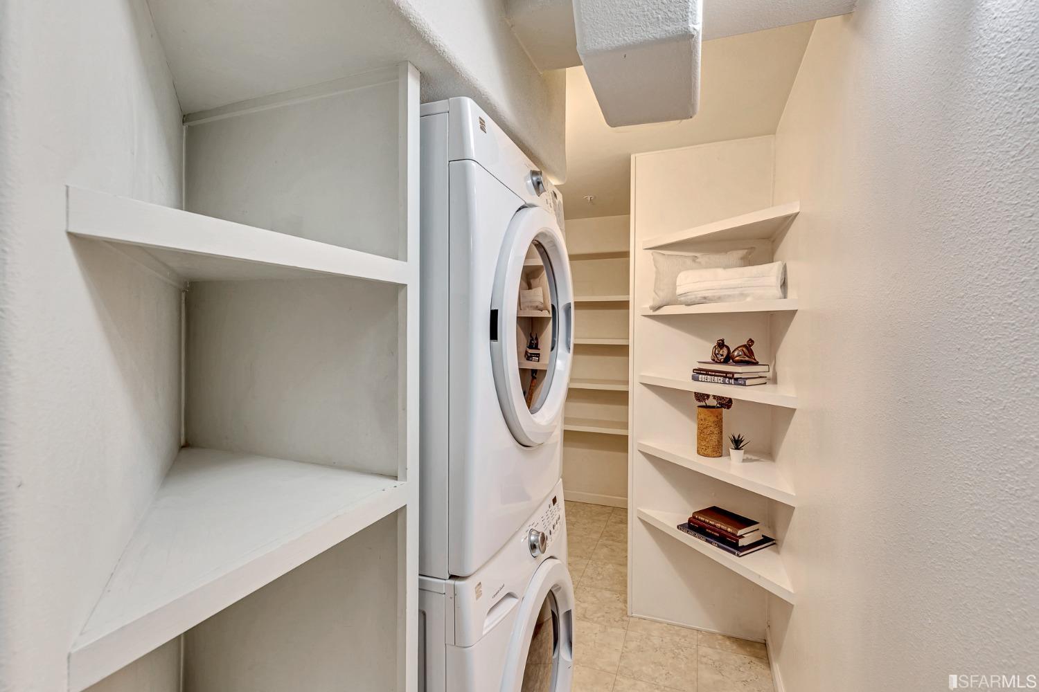 18 Lansing Street # 403