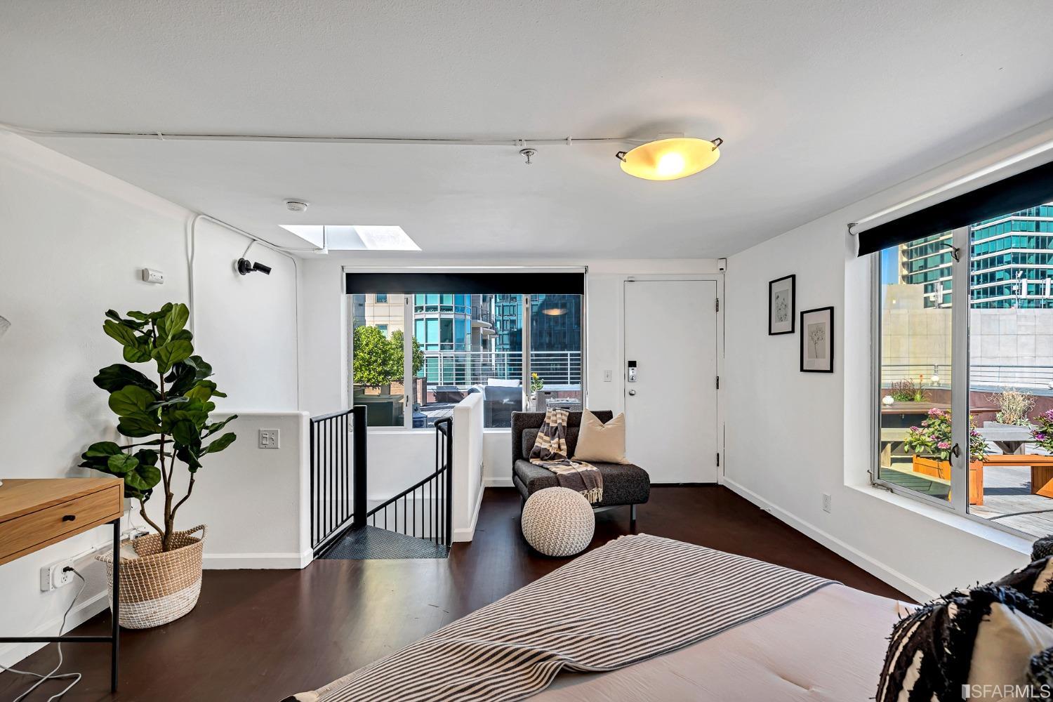 18 Lansing Street # 403