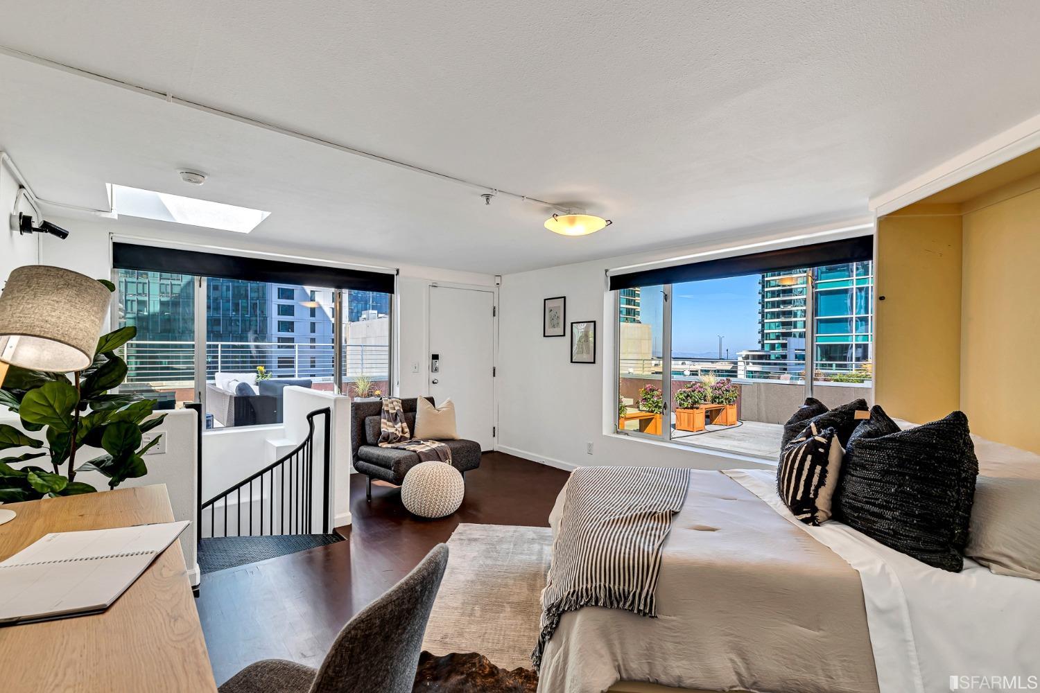 18 Lansing Street # 403