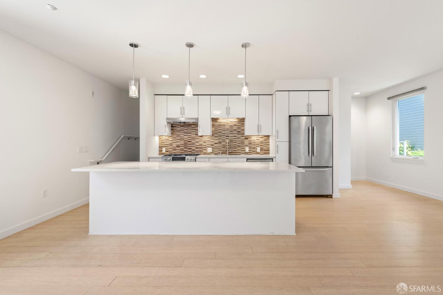 187 Avocet Way