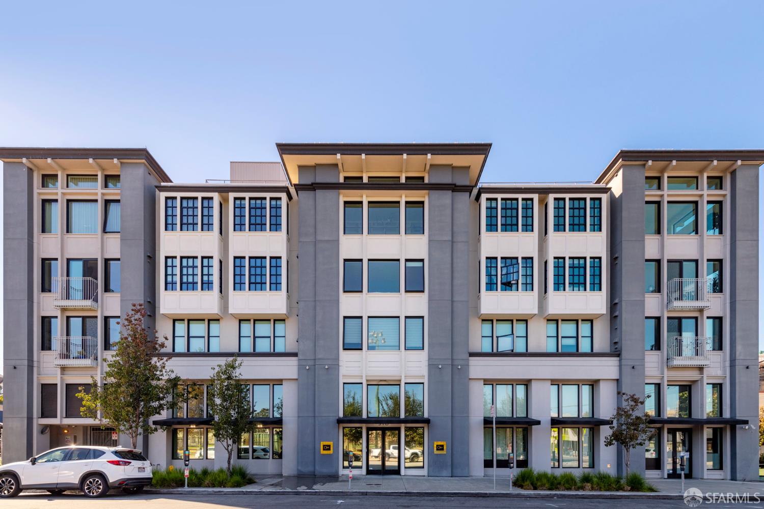 310 Carolina Street # 207