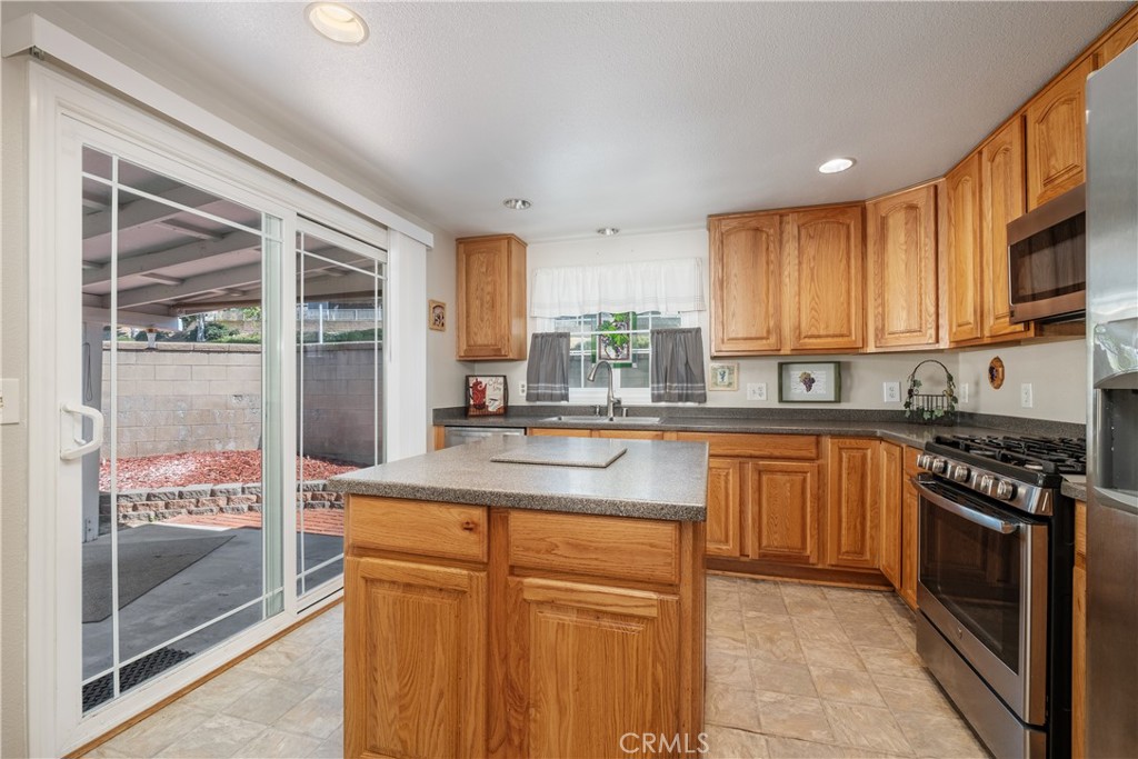 5580 Westfield Street