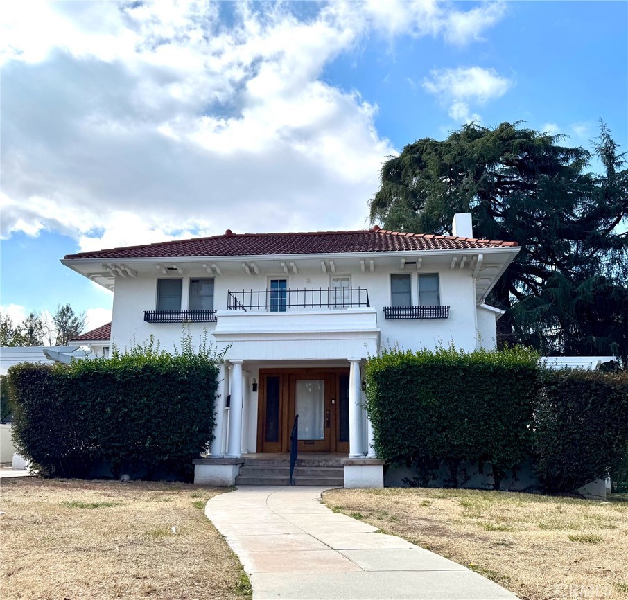 700 Cajon Street