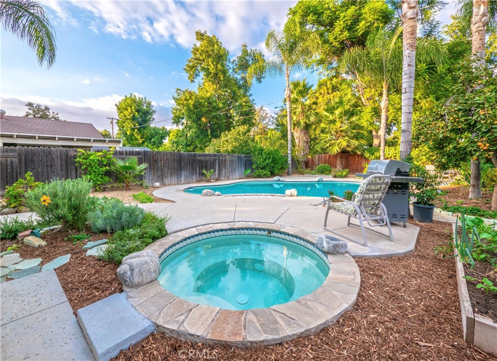 3975 Beechwood Place