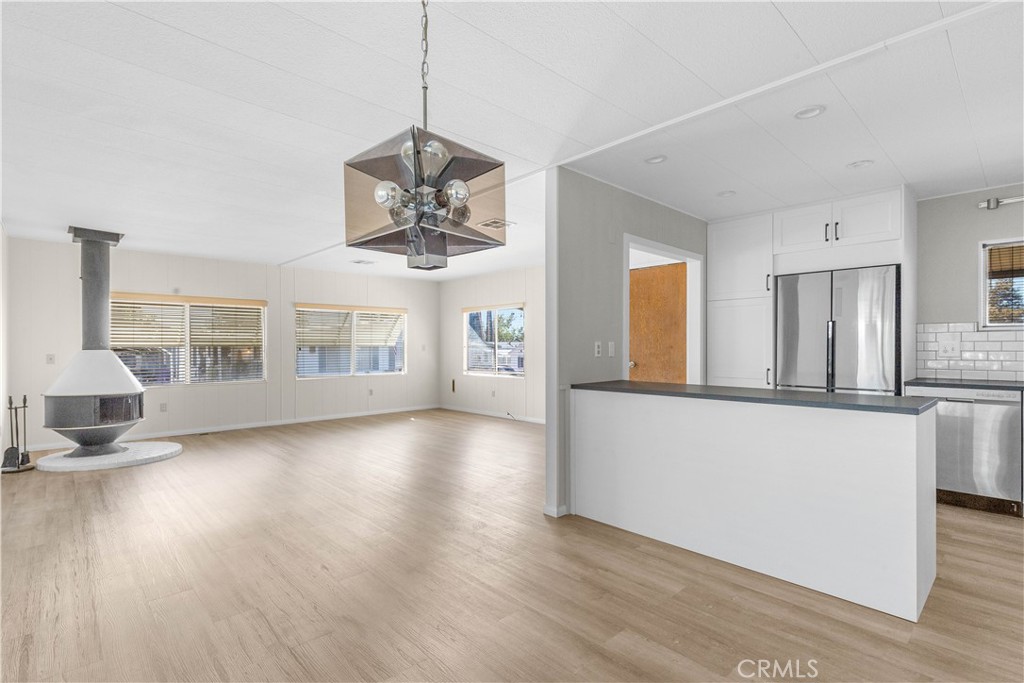 11050 Bryant Street 277